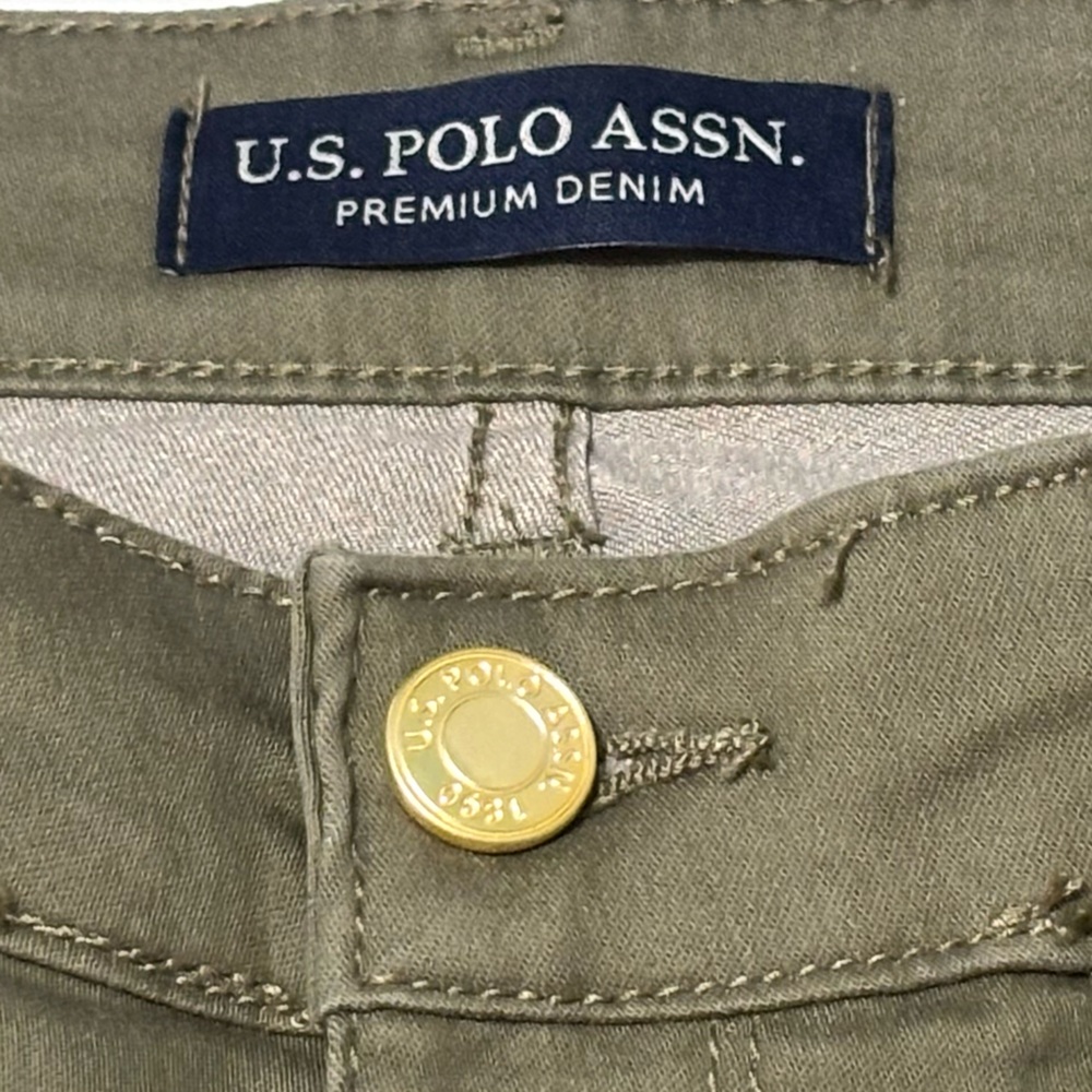 US Polo Green Cargo Pants with Black, Golden and Silver Stripes. Size 4. - Picture 5 of 8